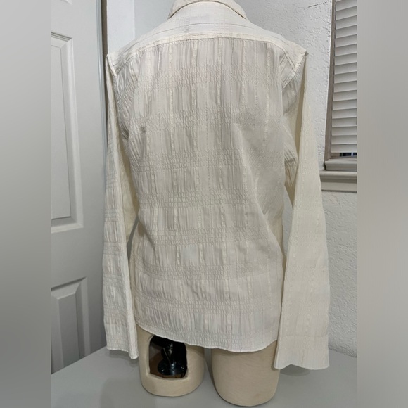 Woolrich Womens size small ivory Long Sleeve textured Button Down collared white - Picture 2 of 15